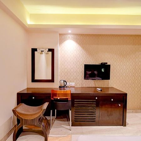 Hotel Radiant Calcutta Extérieur photo