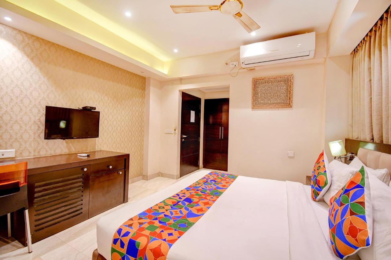 Hotel Radiant Calcutta Extérieur photo
