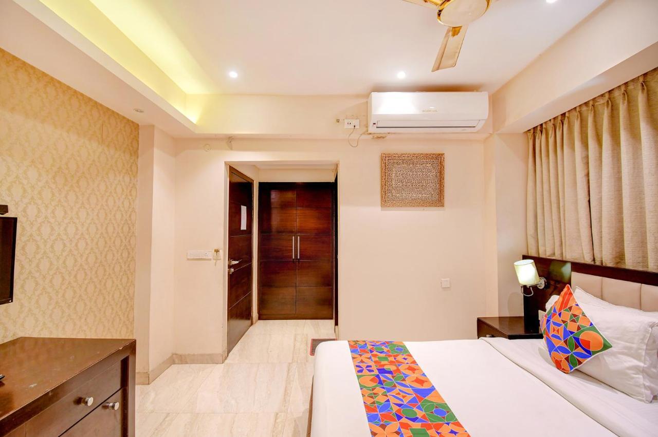 Hotel Radiant Calcutta Extérieur photo
