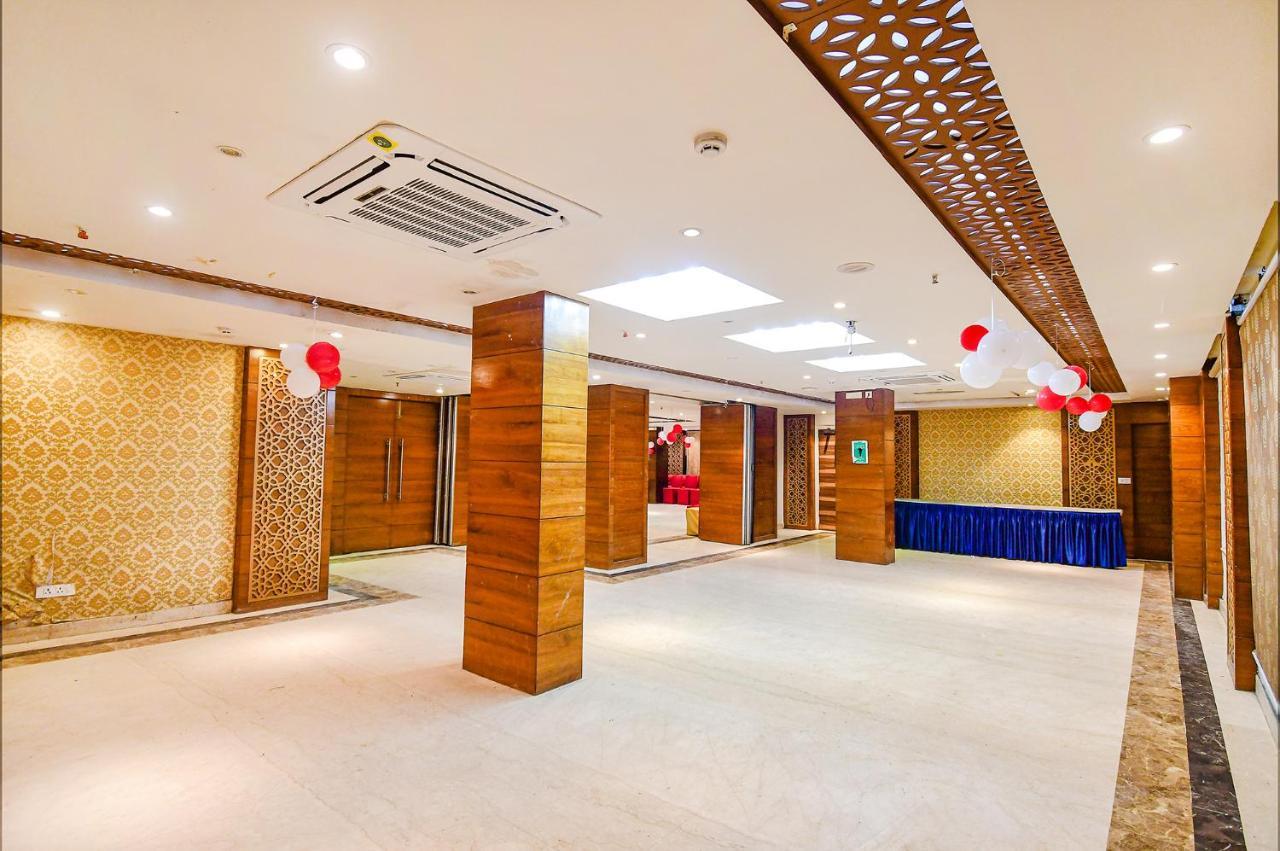 Hotel Radiant Calcutta Extérieur photo
