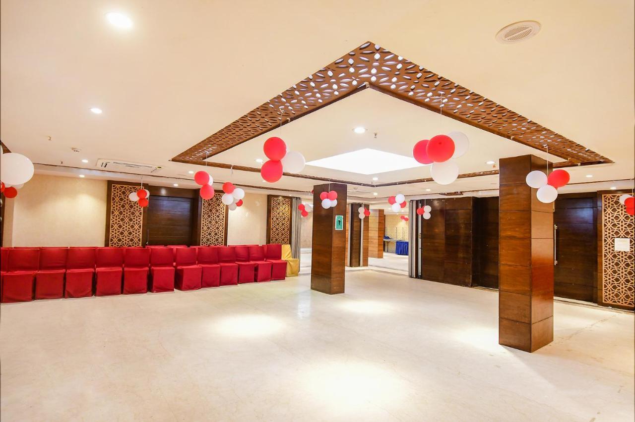 Hotel Radiant Calcutta Extérieur photo